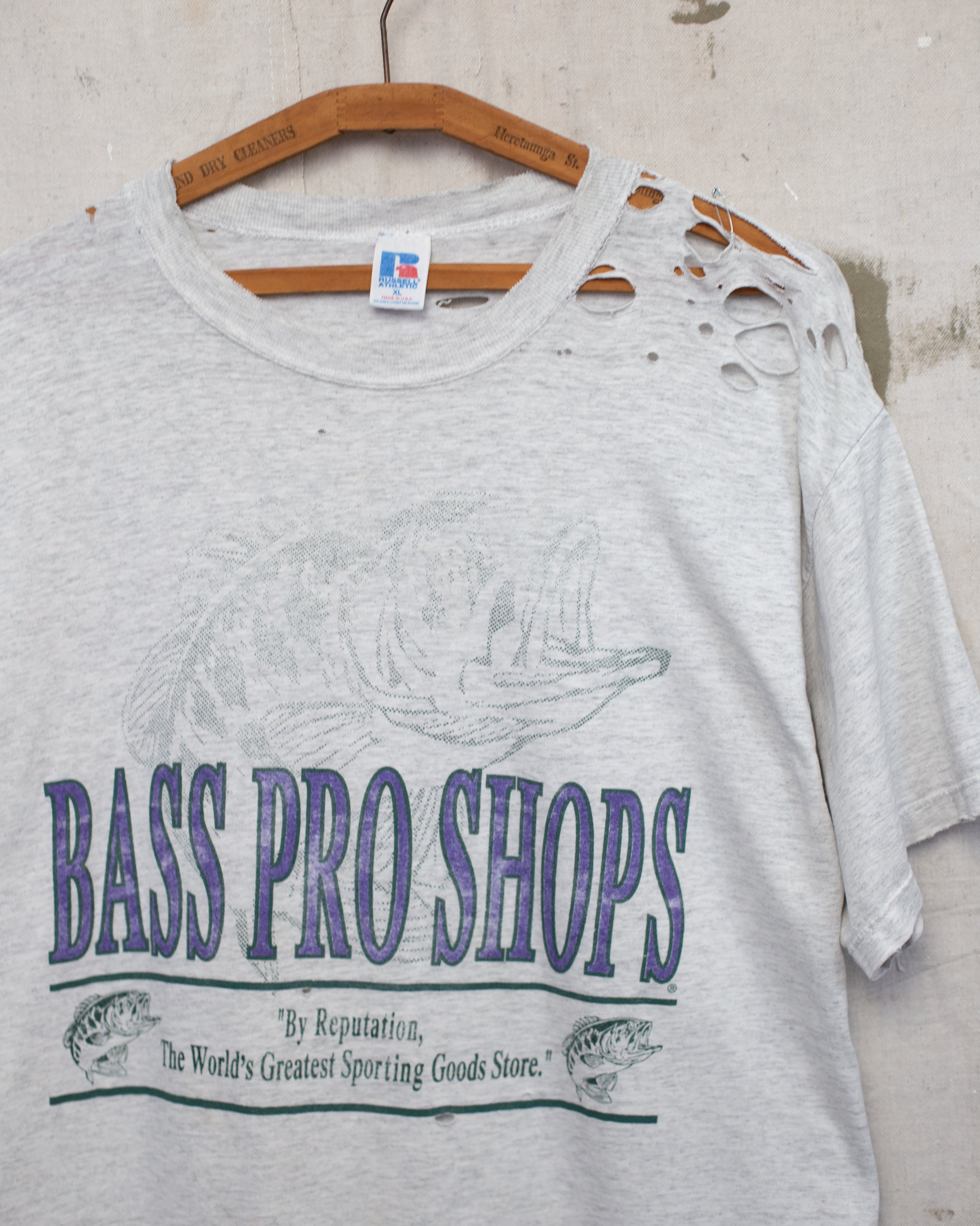 1990S Thrashed Bass Pro Shops Tee - XL