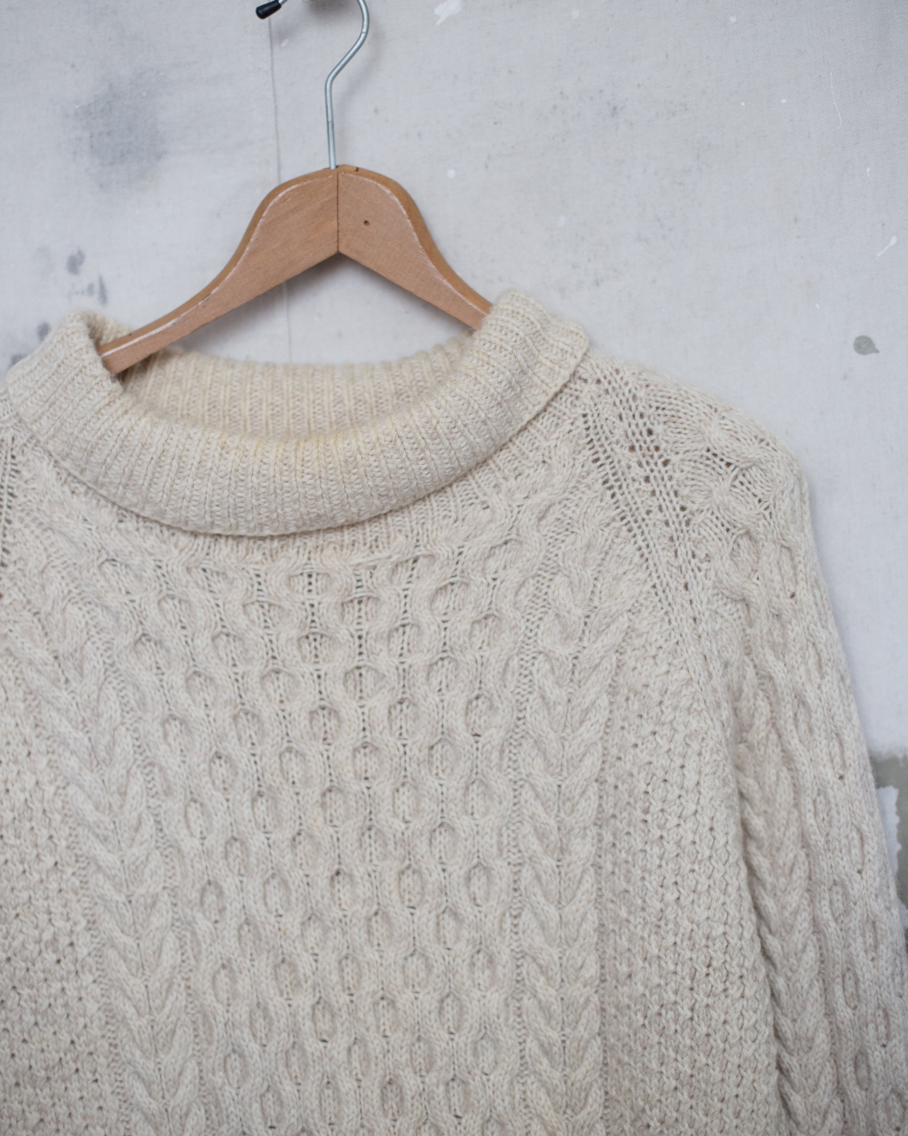 1960S Homemade Turtle Neck Cable Knit - L