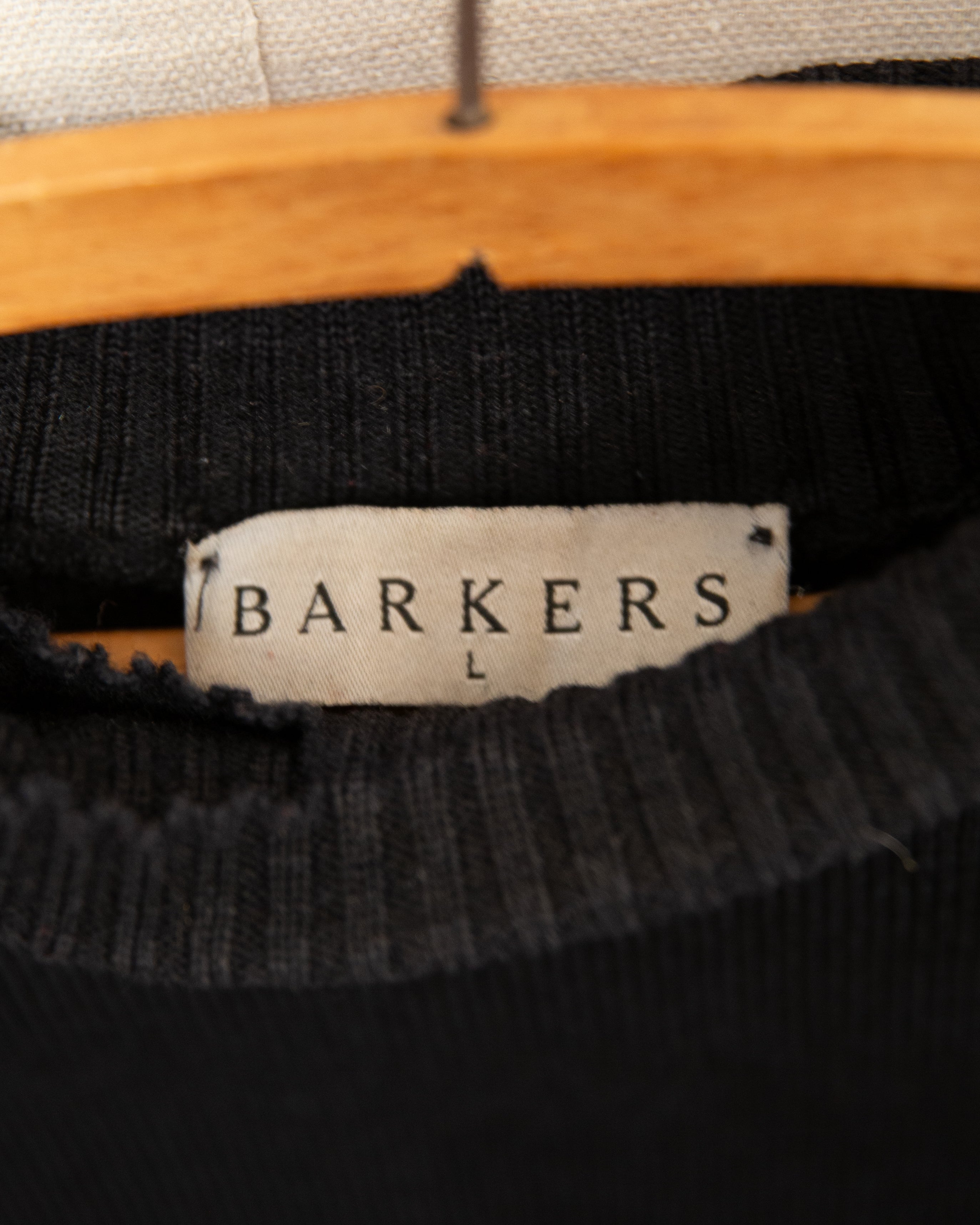 1990S Thrashed Barkers Turtleneck - L