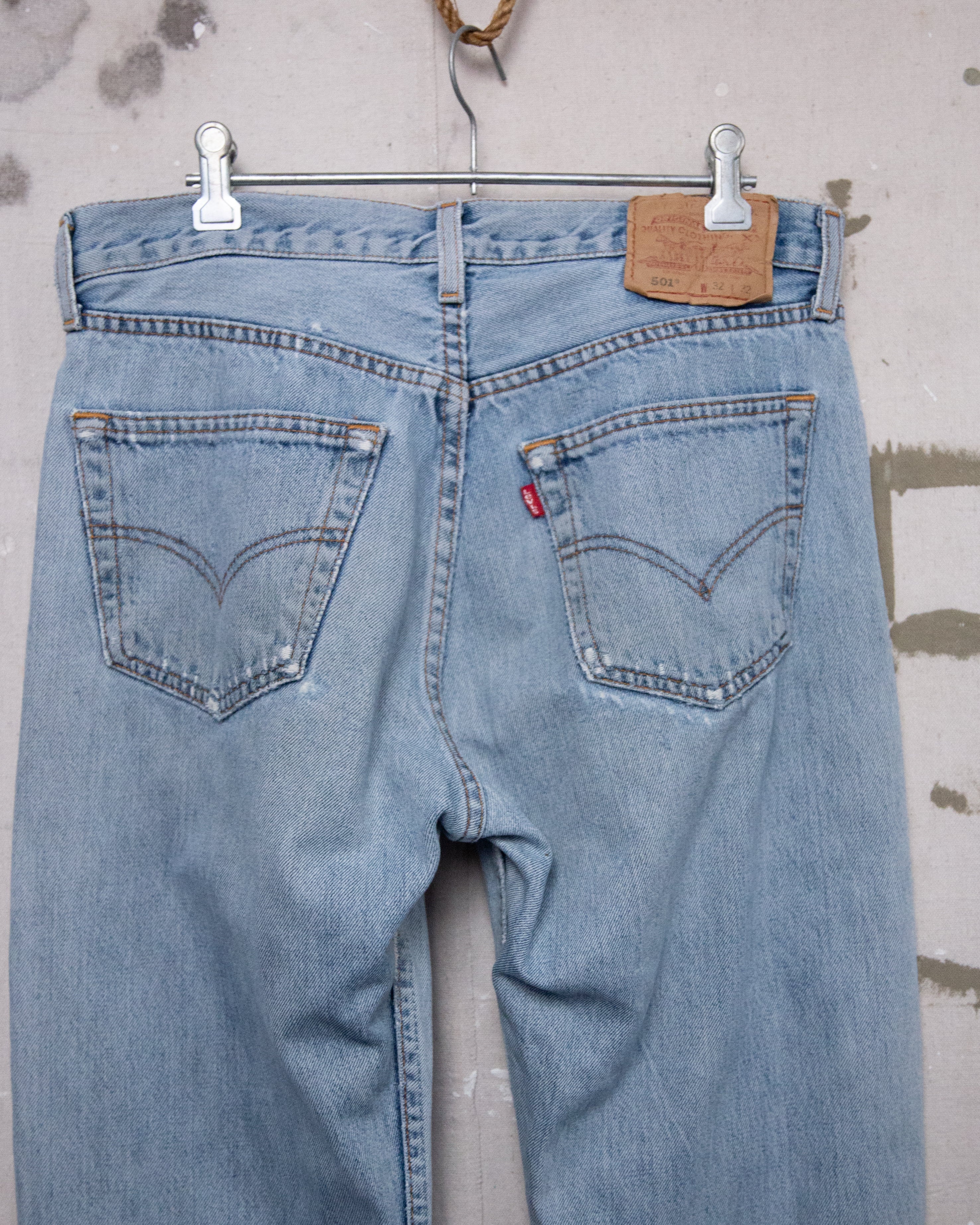 Well Worn And Repaired Levis 501 - 31