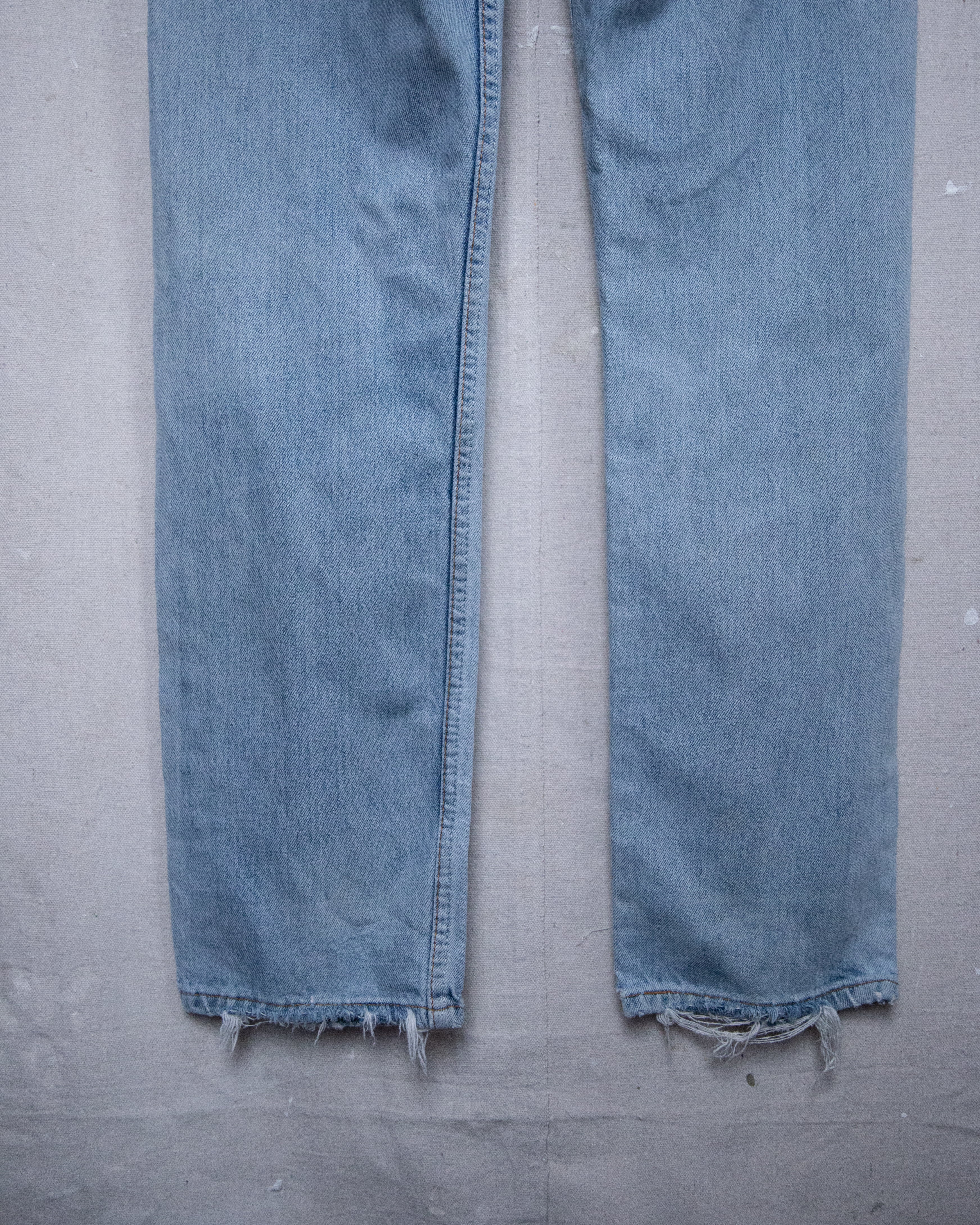 Well Worn And Repaired Levis 501 - 31