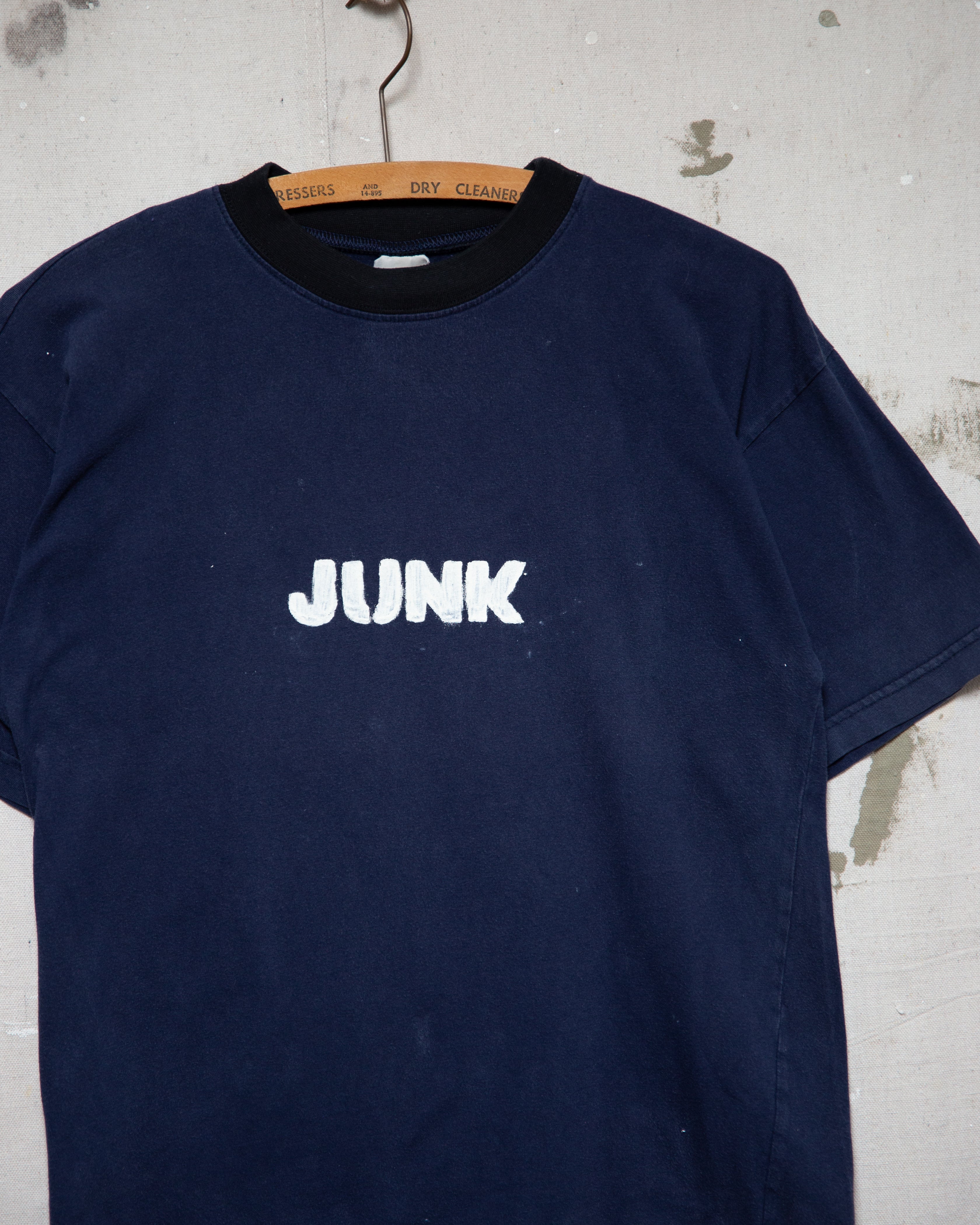 Junk Tee - M