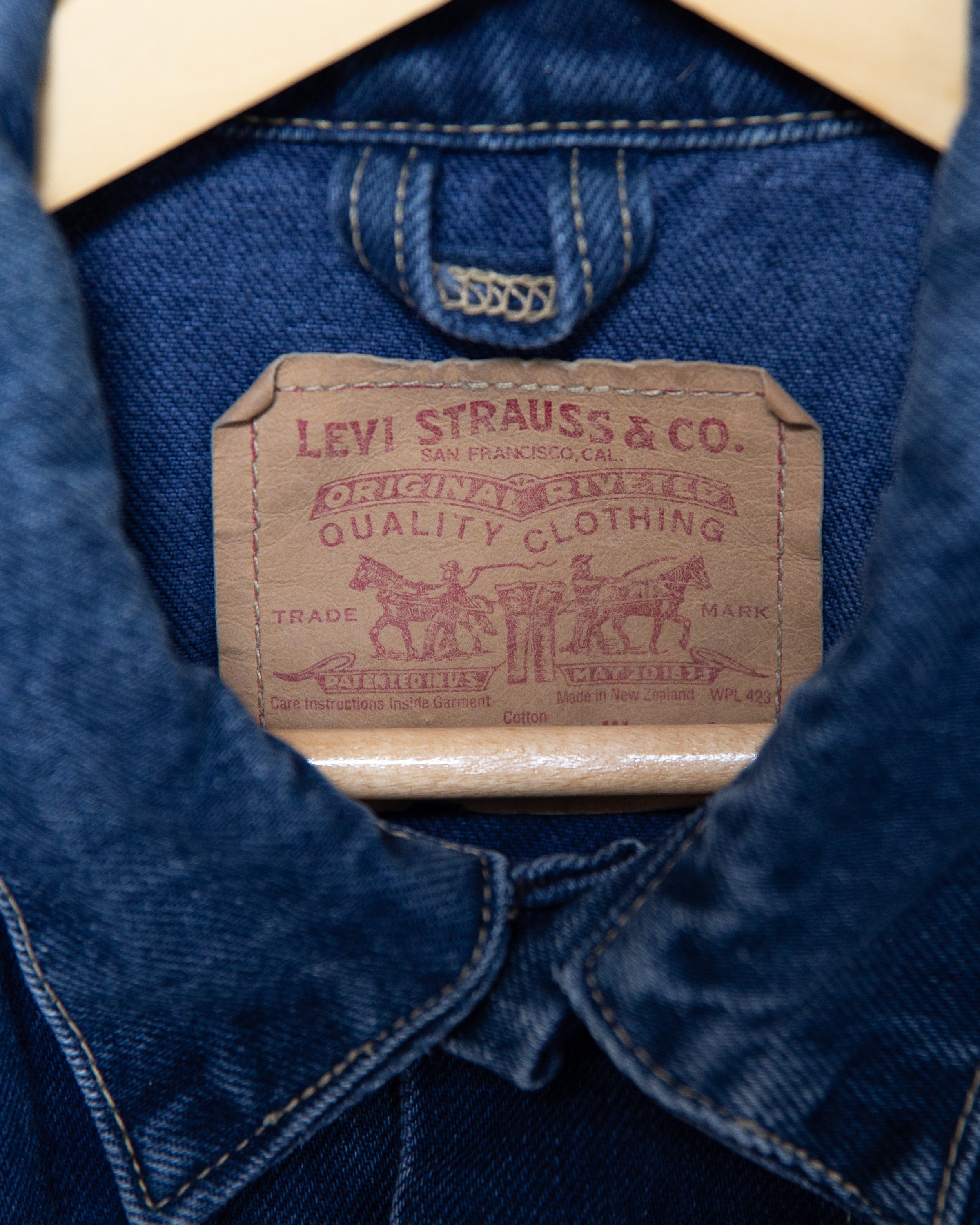 1990S Levis Cut Off Vest - M