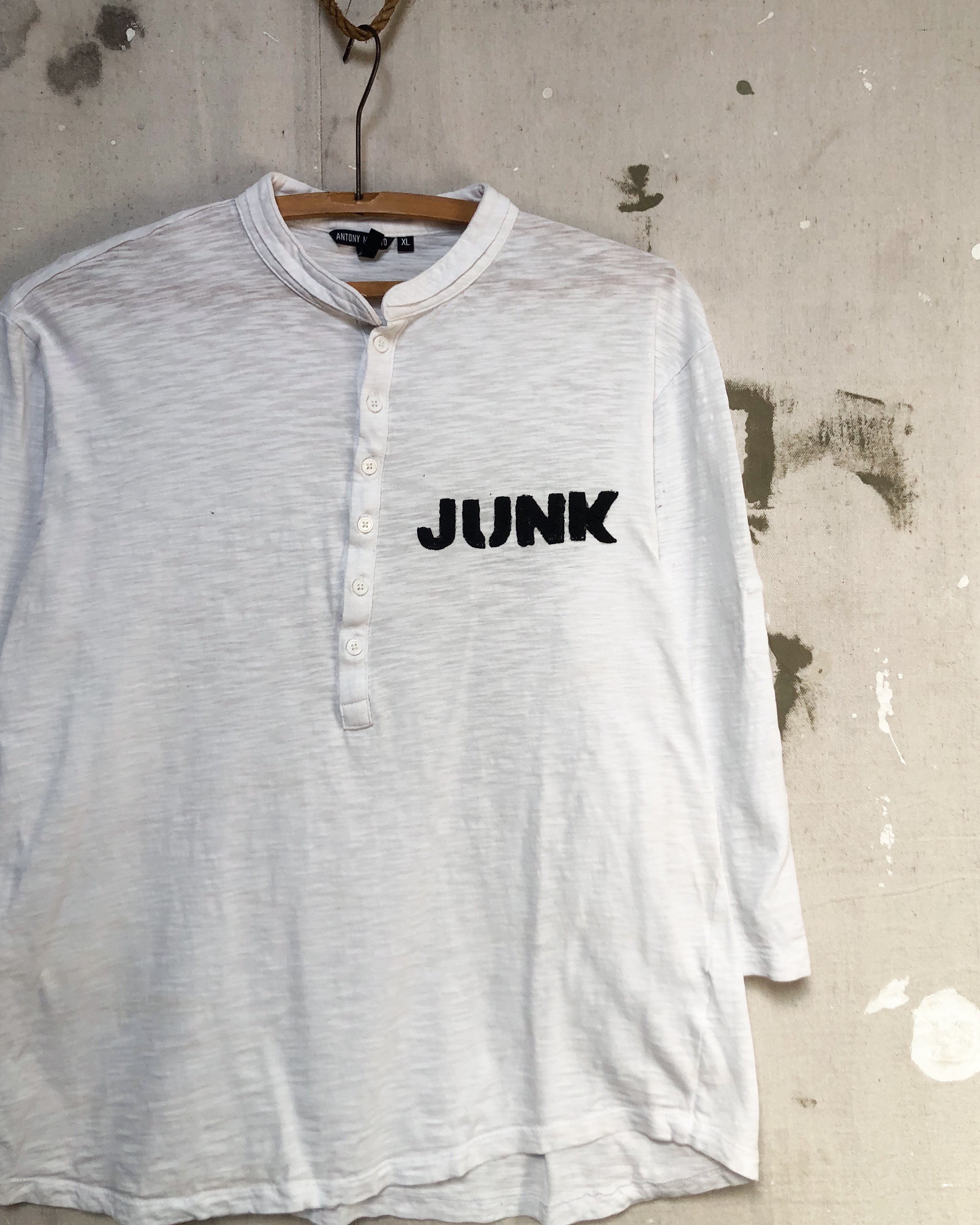 Junky Junk 3/4 Sleeve - L