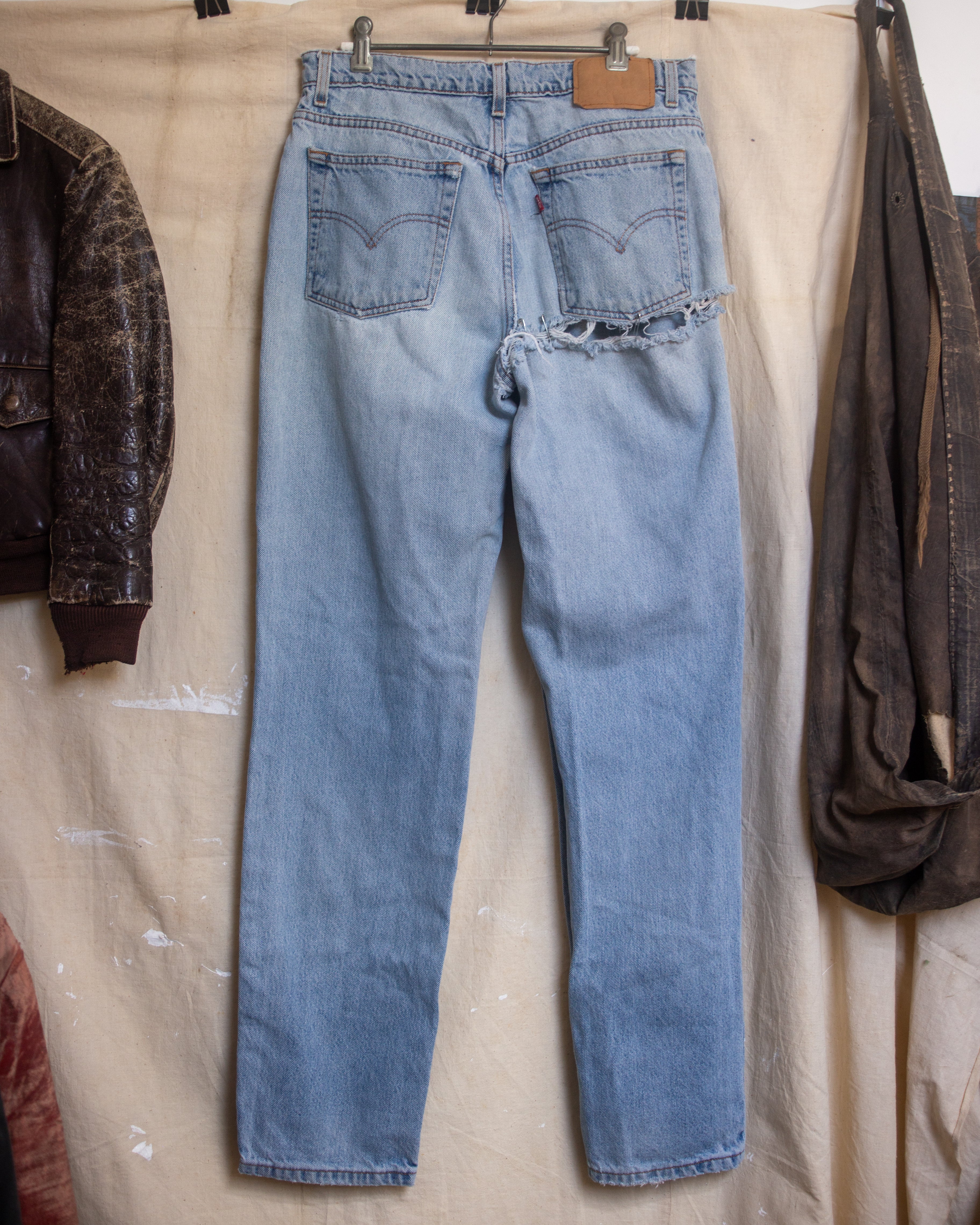 90s/00s Thrashed Safety pin Levis