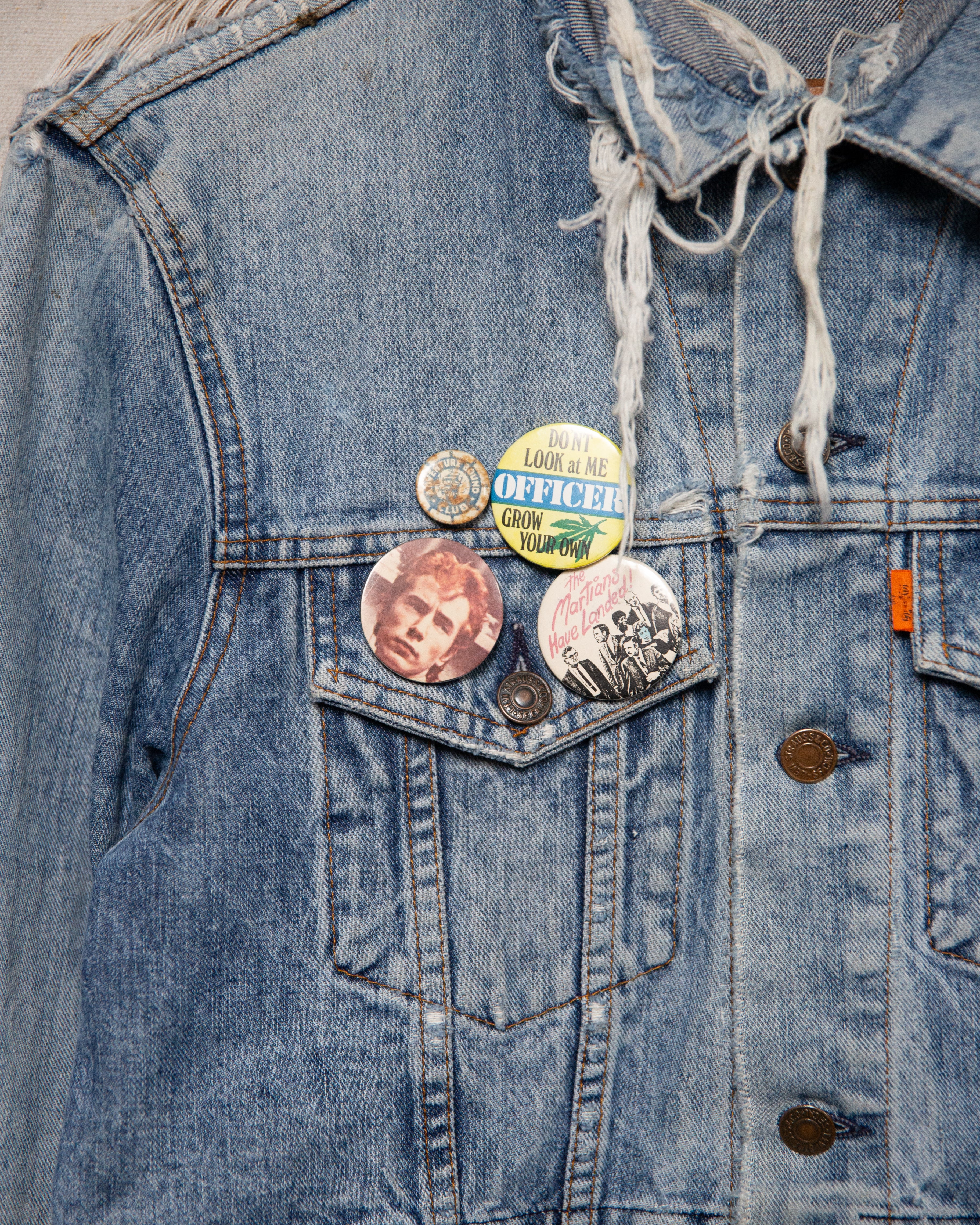 Thrashed And Pinned Levis Orange Tab Trucker - S/M