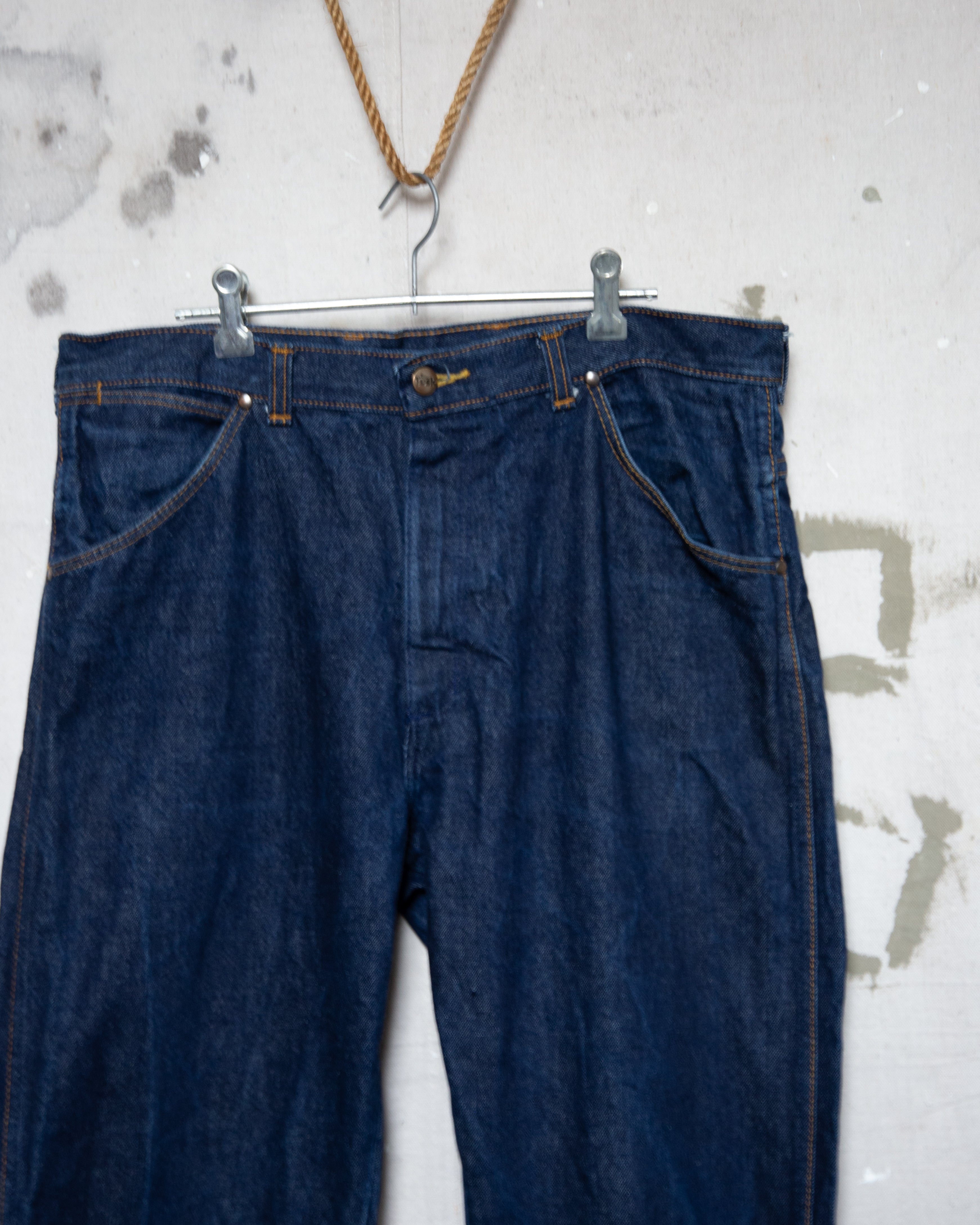 1980S NZ Made Tusk Jeans - 36