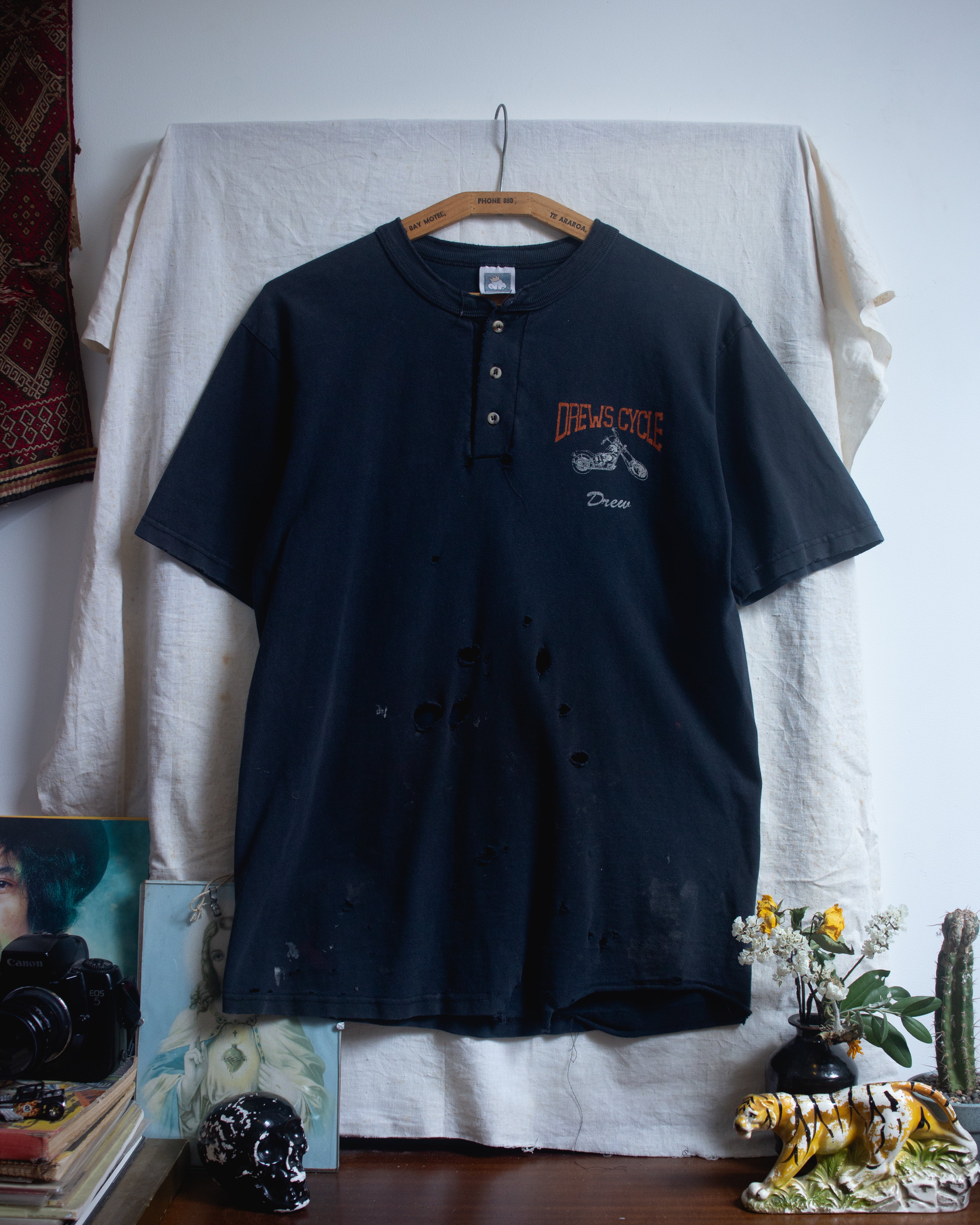 1990s Thrashed Drews cycles tee