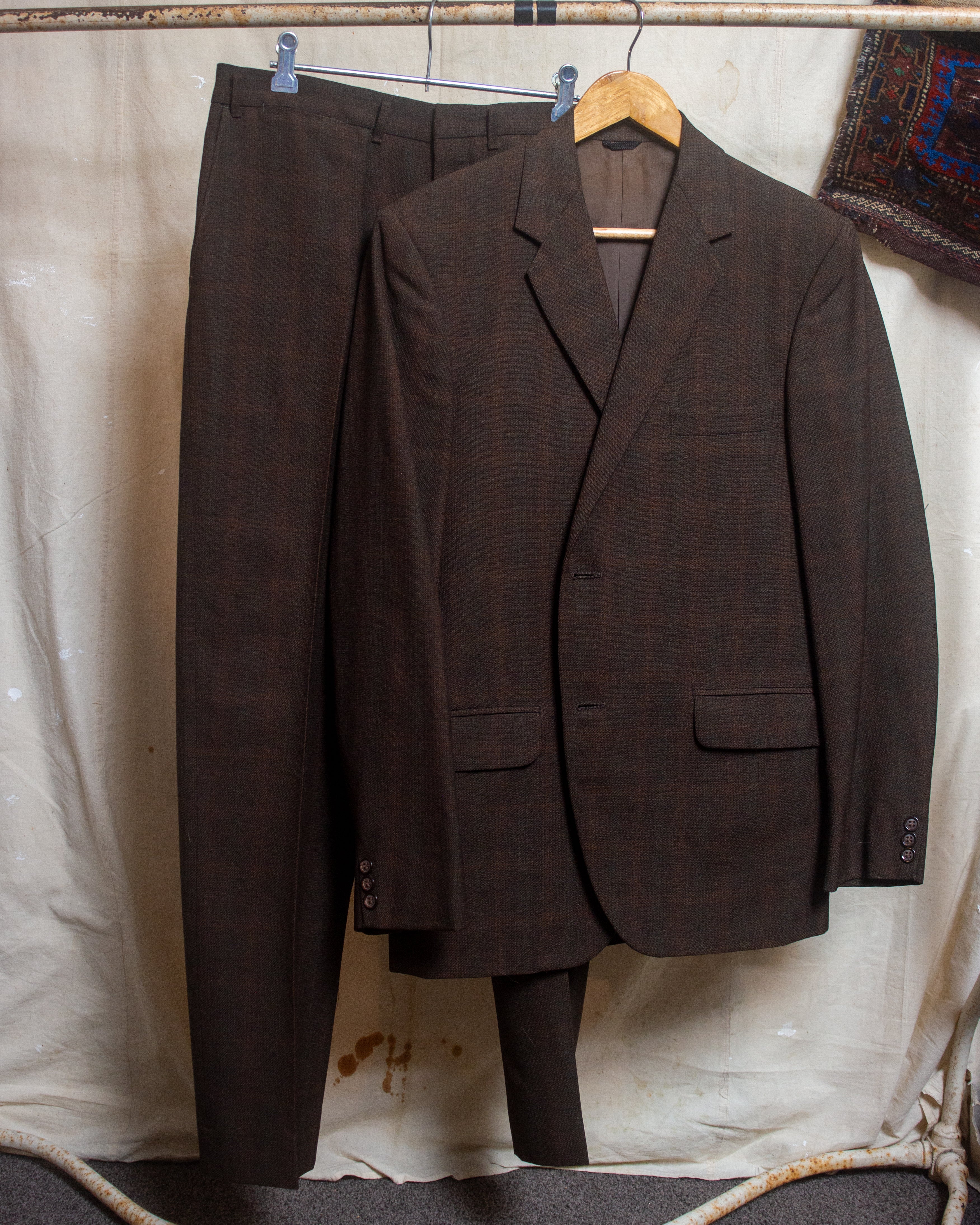 1970S Cambridge brown wool suit