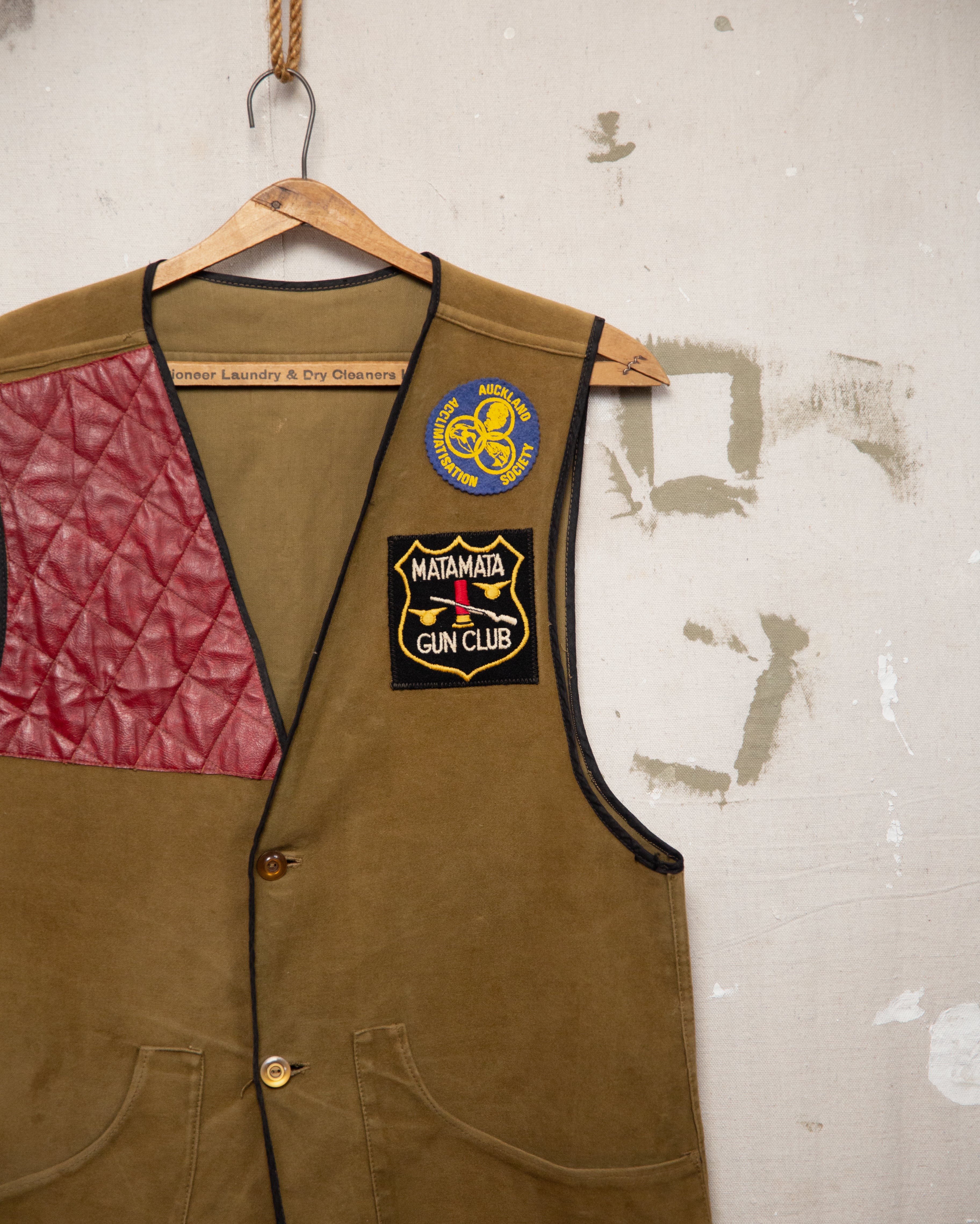 Vintage Matamata Gun Club Vest - L