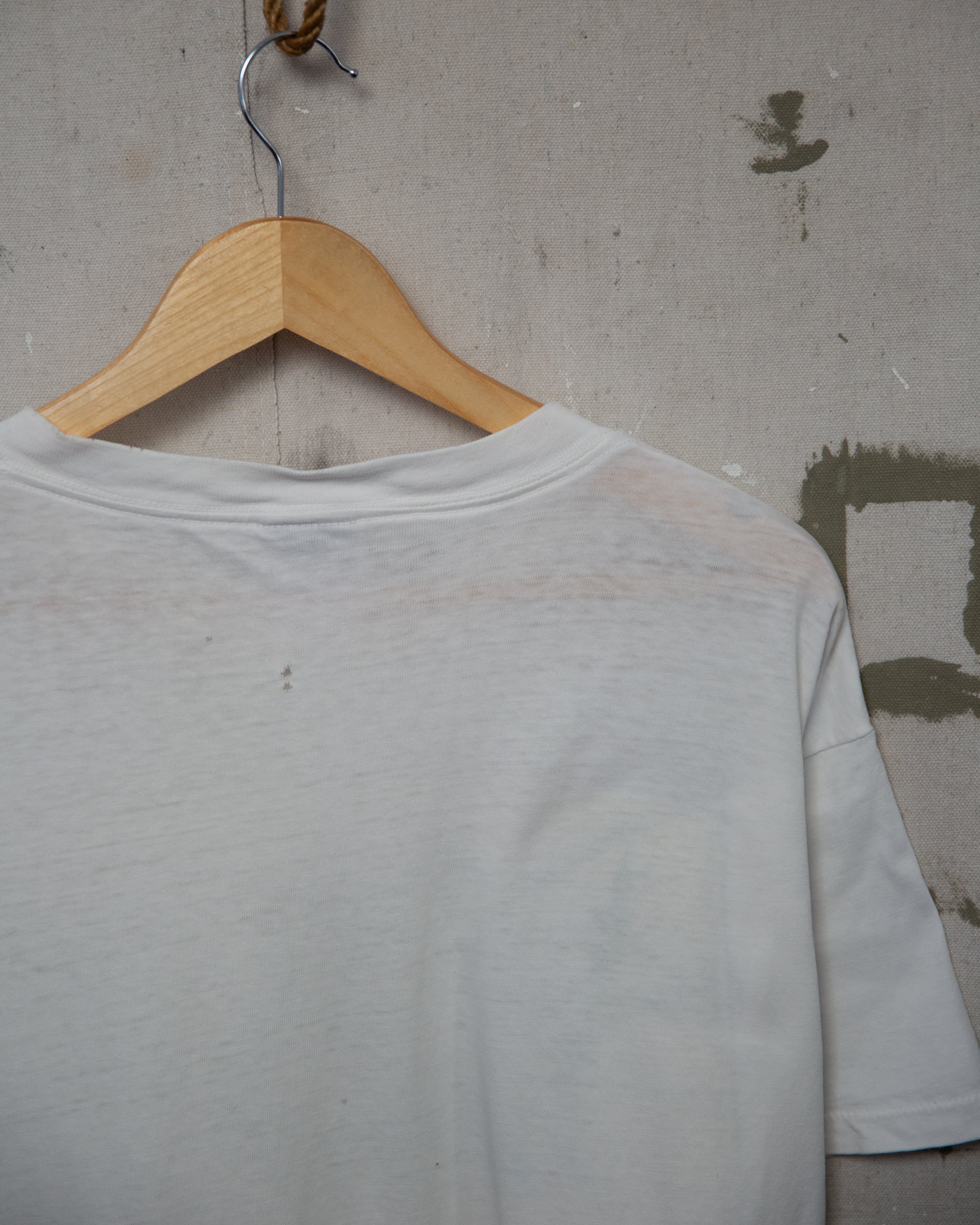 1990S Performance Review Tee - L