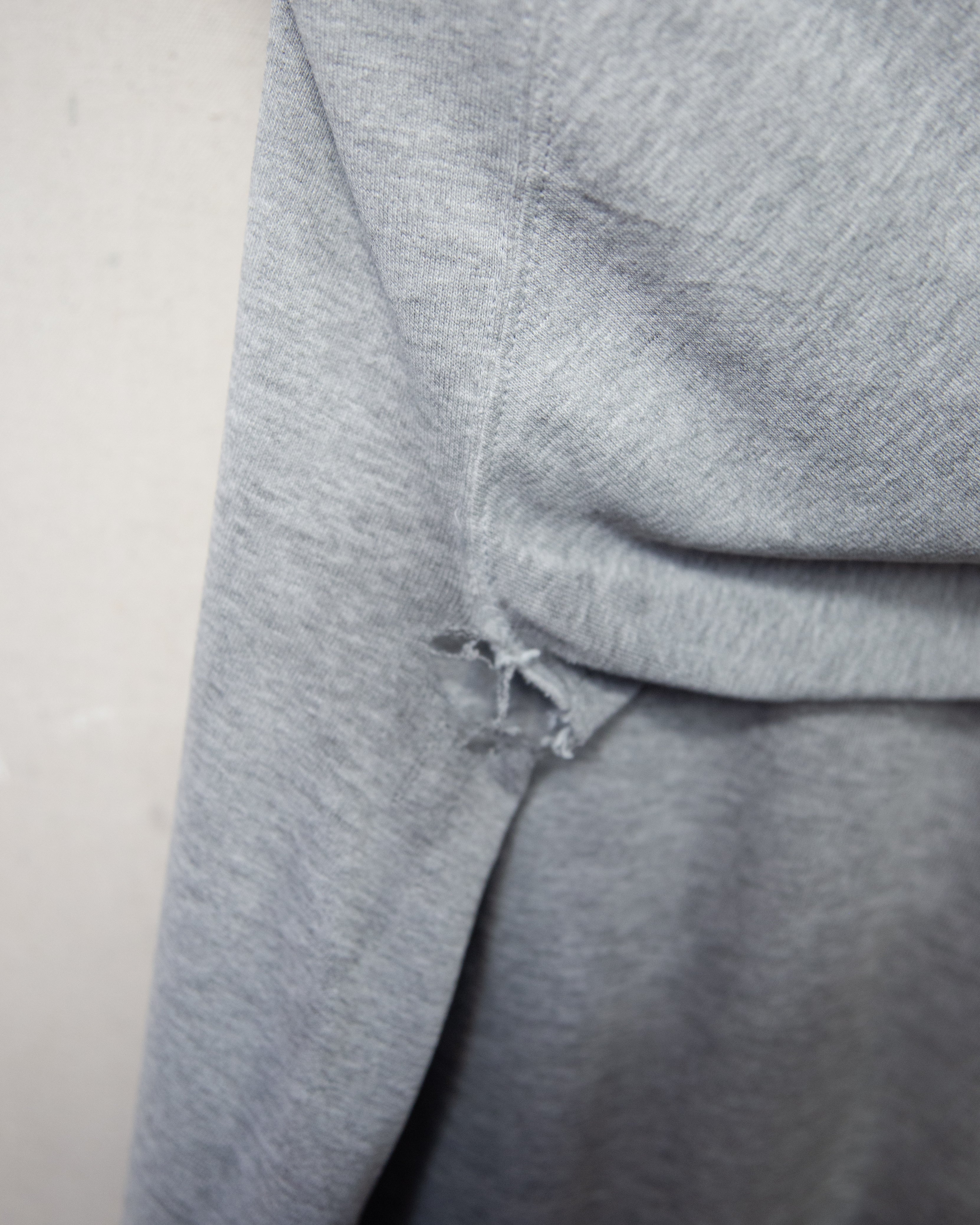 Thrashed JUNK Sweater - M/L