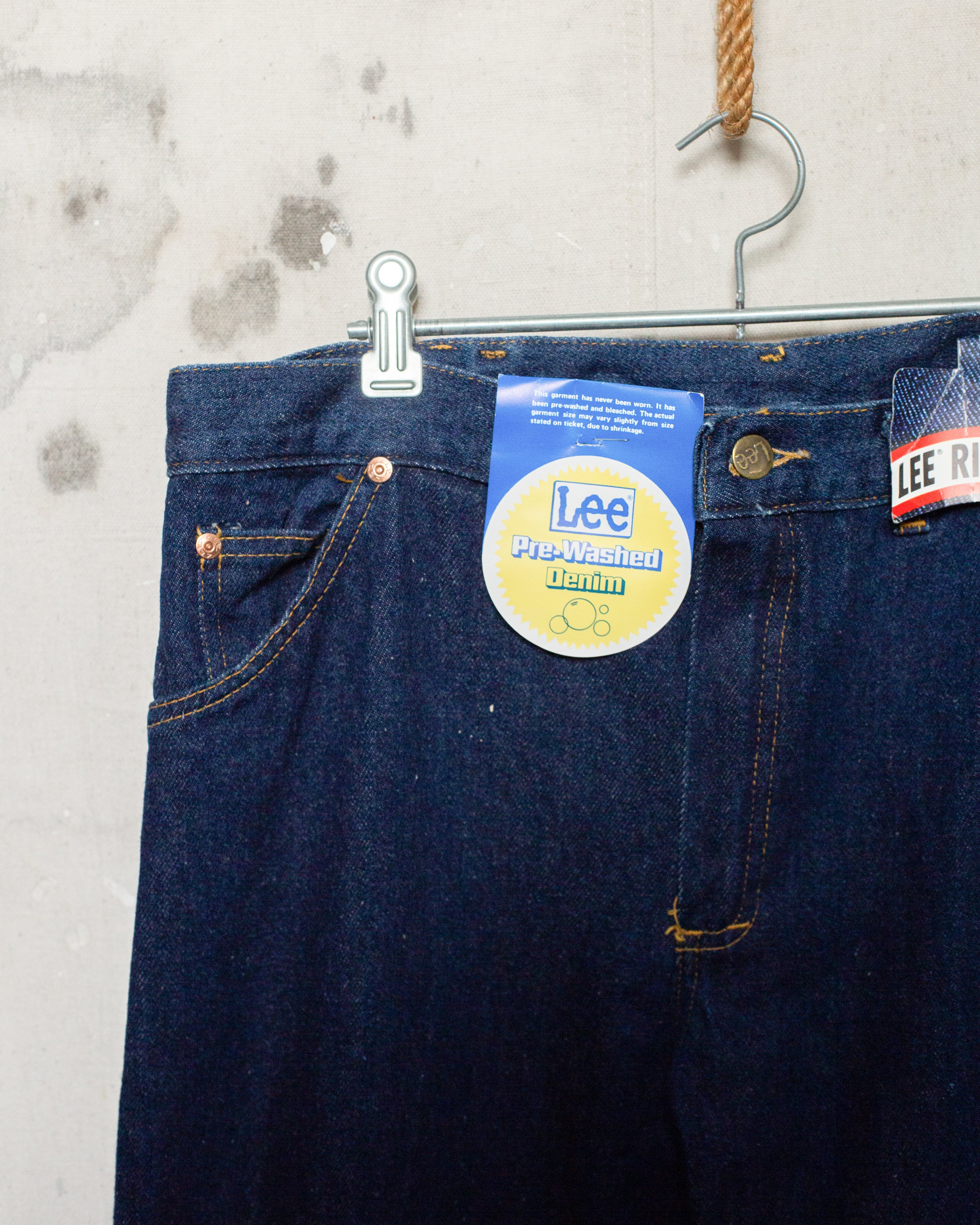 1980S Deadstock NZ Made Lee Rider Straight Leg Jeans - 36"