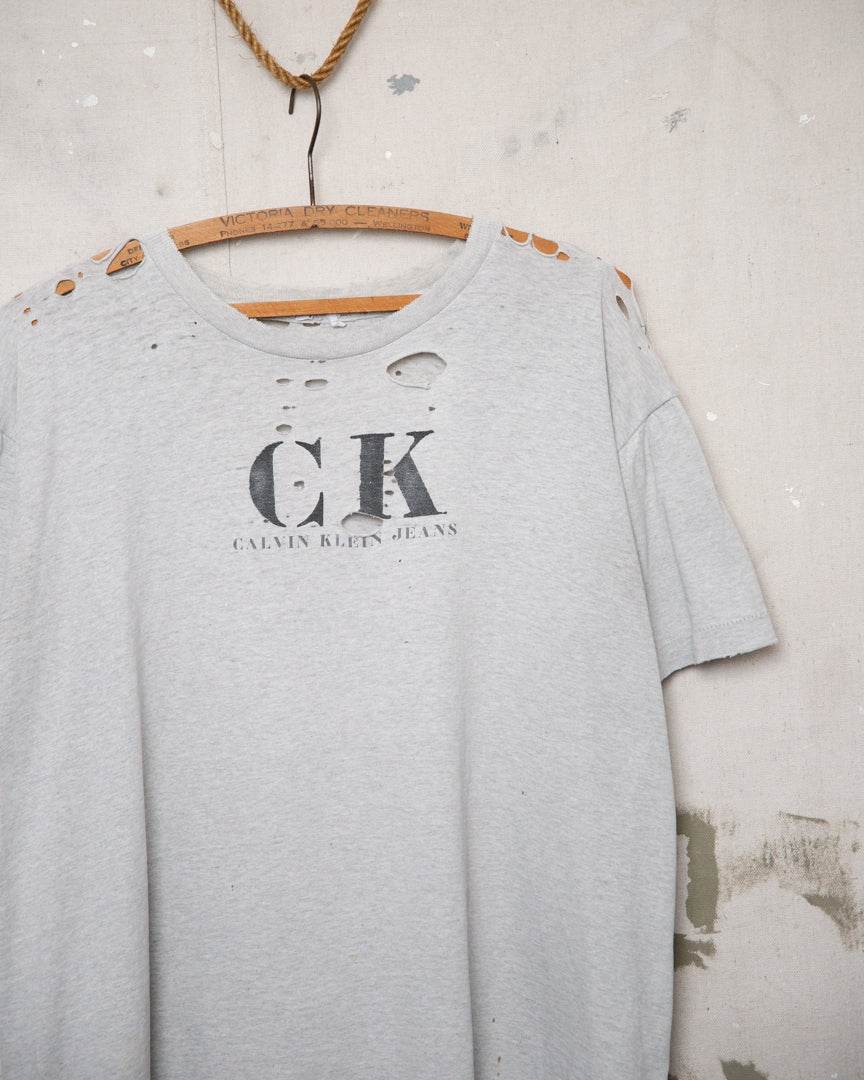 1990S Thrashed Calvin Klein Tee - M