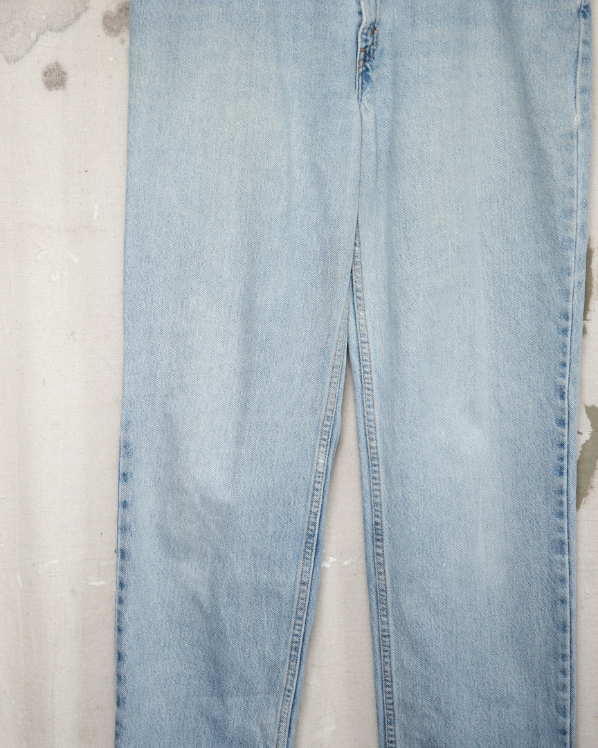 1990s Well Worn Safety Pin Levis - 32