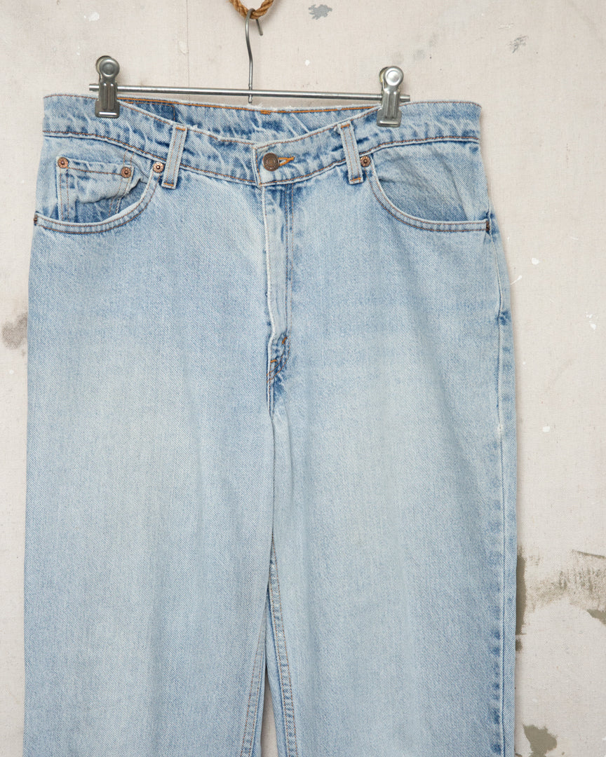 1990s Well Worn Safety Pin Levis - 32