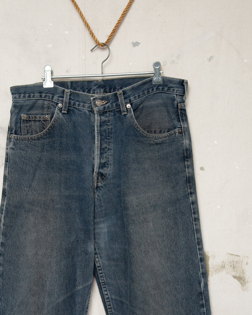 1990S Well Worn Levis 505 - 34