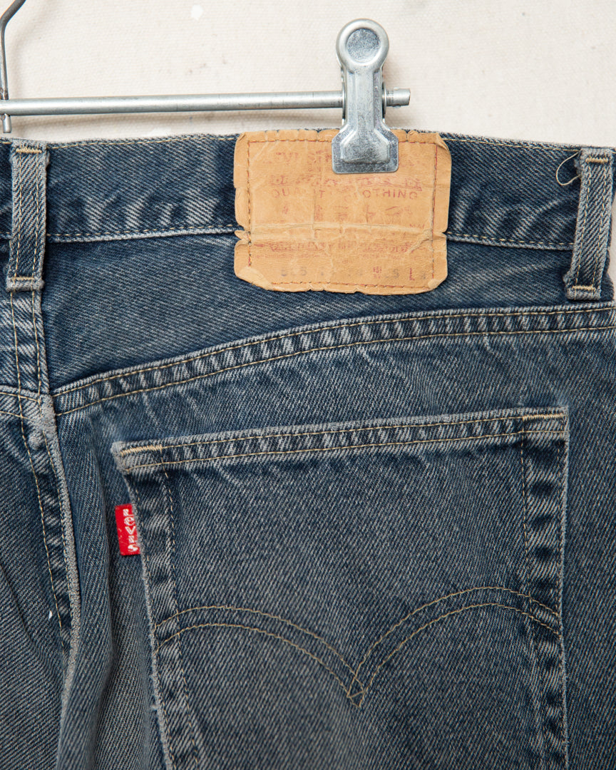 1990S Well Worn Levis 505 - 34