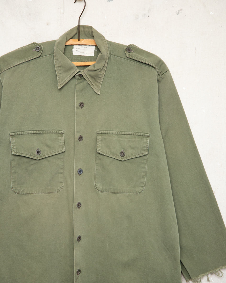 1970S Cut Sleeve Army Shirt - L