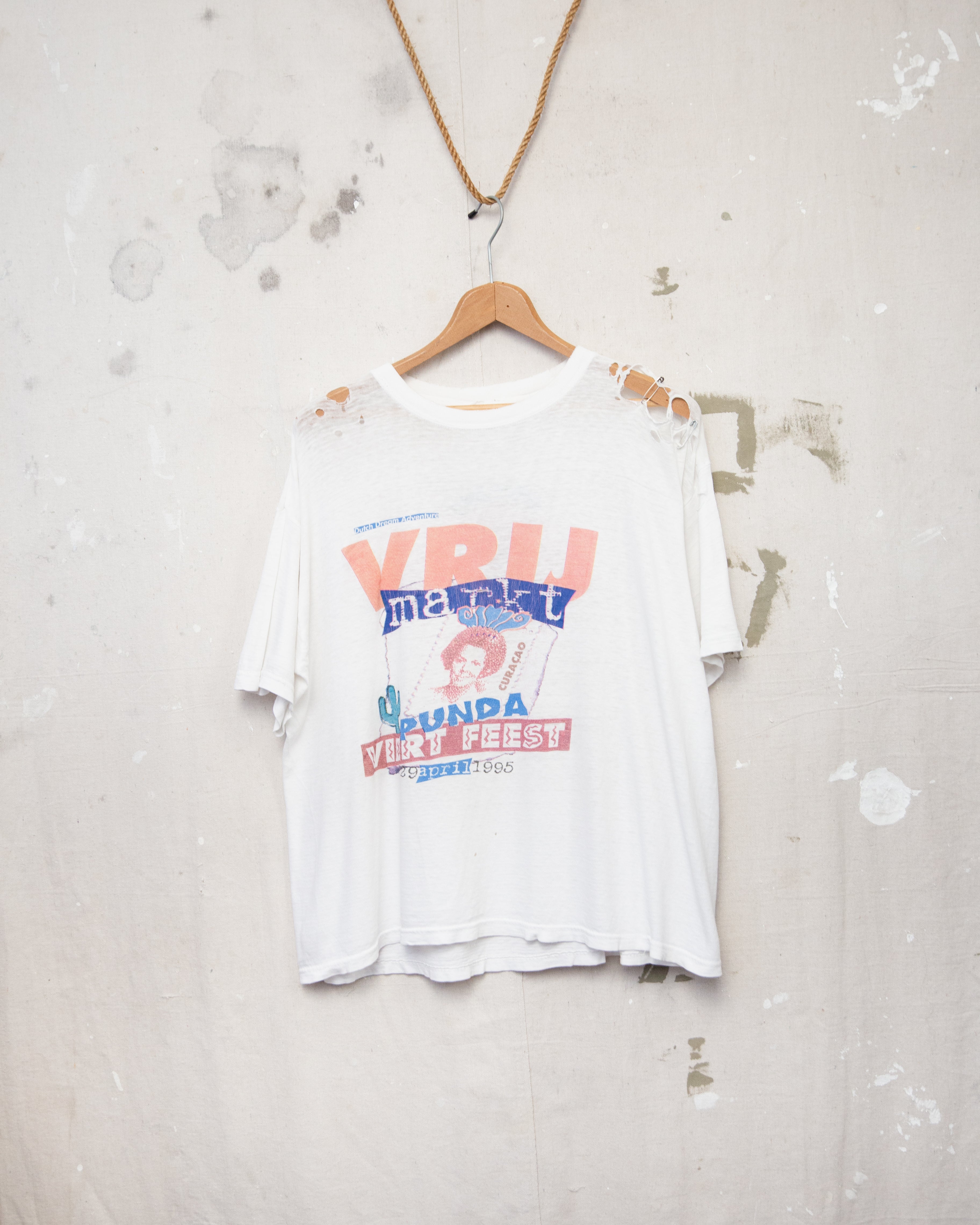 Thrashed 1990S Dutch Coke Cola Tee - M