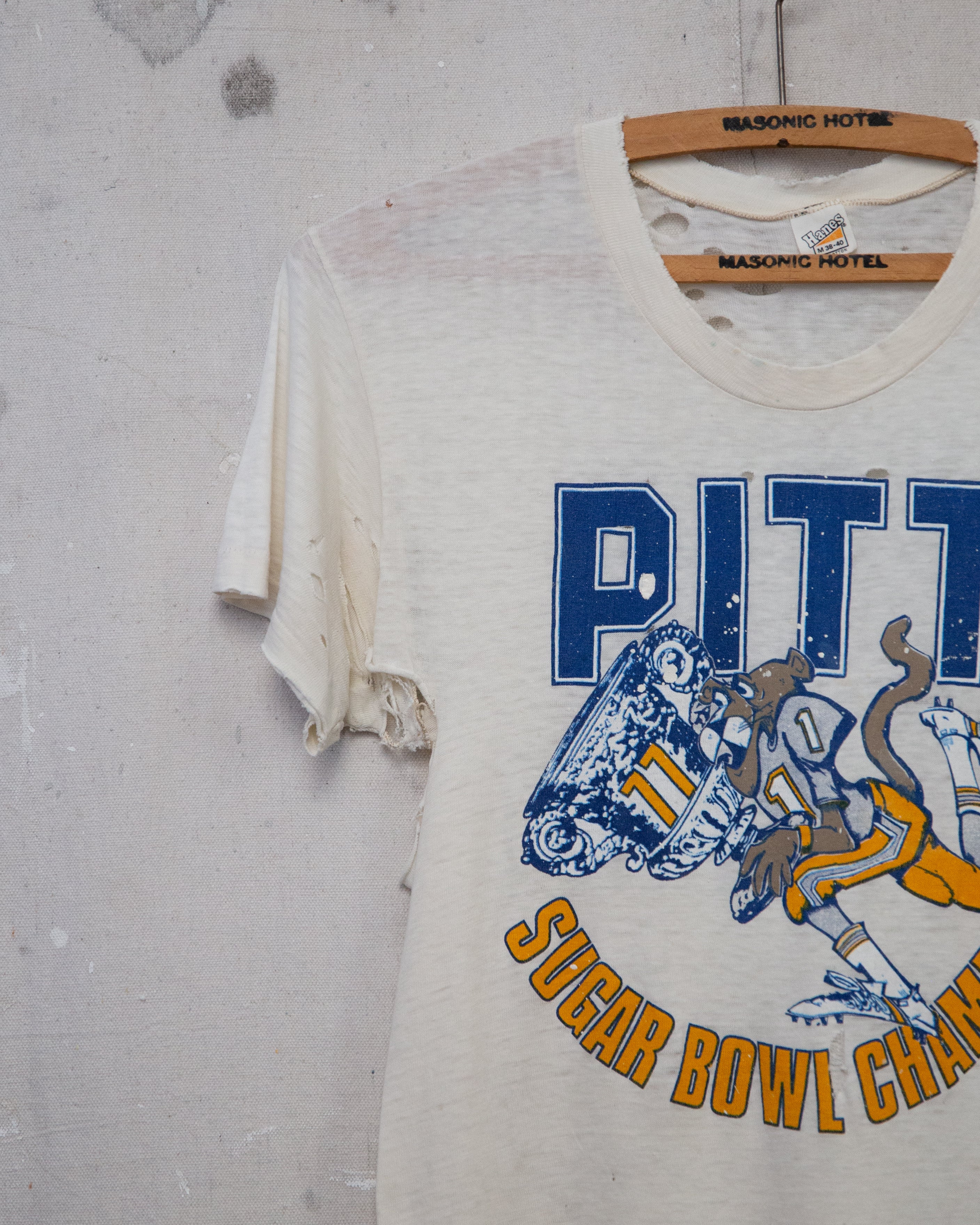 Thrashed 1970S Pitt Sugar Bowl Tee - M