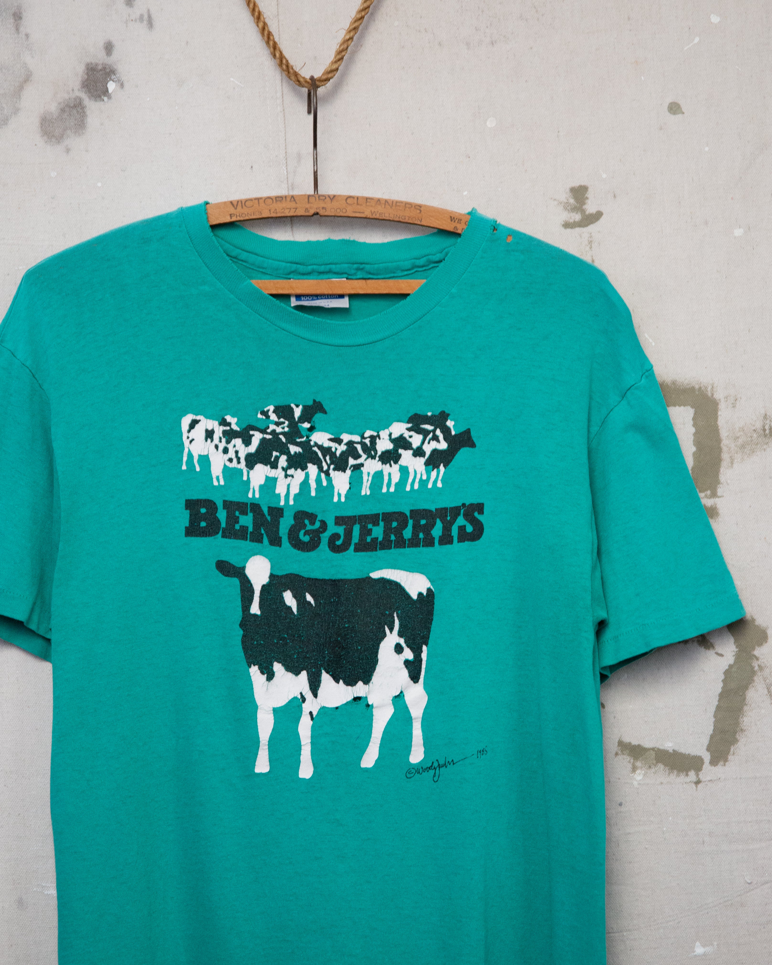 1990S Thrashed Ben And Jerry's Tee - L